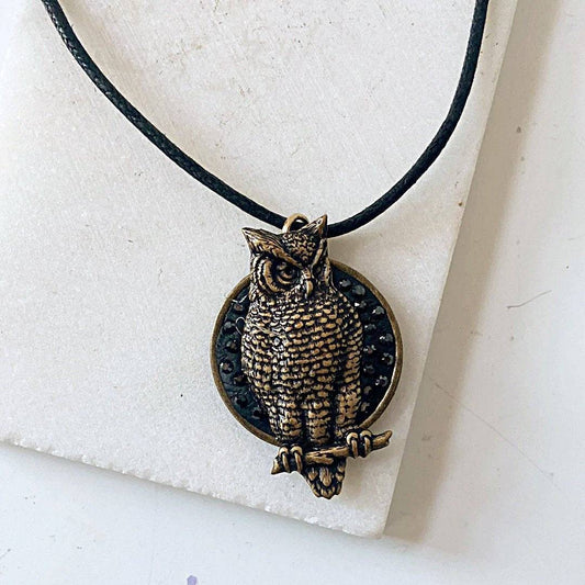 Owl Necklace Vintage Brass - Animal Totem Crystal pendant with intricate detailing, ideal for boho and nature-inspired jewelry lovers.