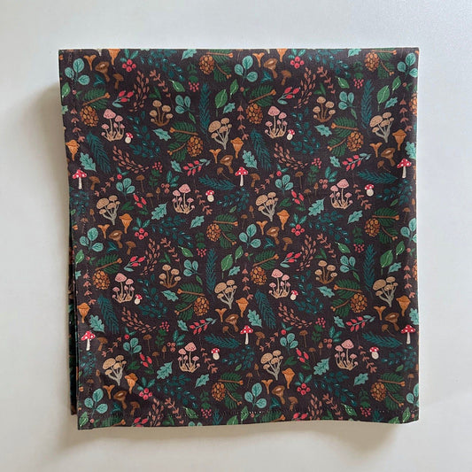 Patterned fabric napkin with fall botanical design