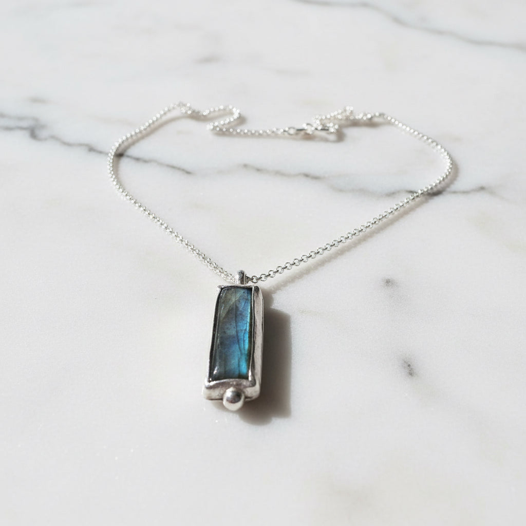Labradorite bar Necklace* Janine Gerade