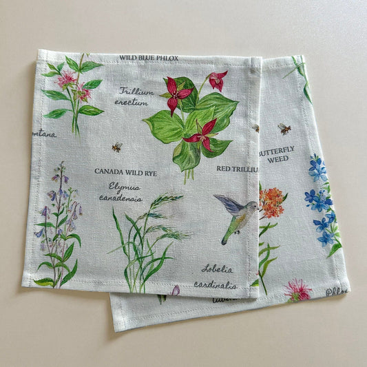 Floral printed cloth napkin with botanical illustrations