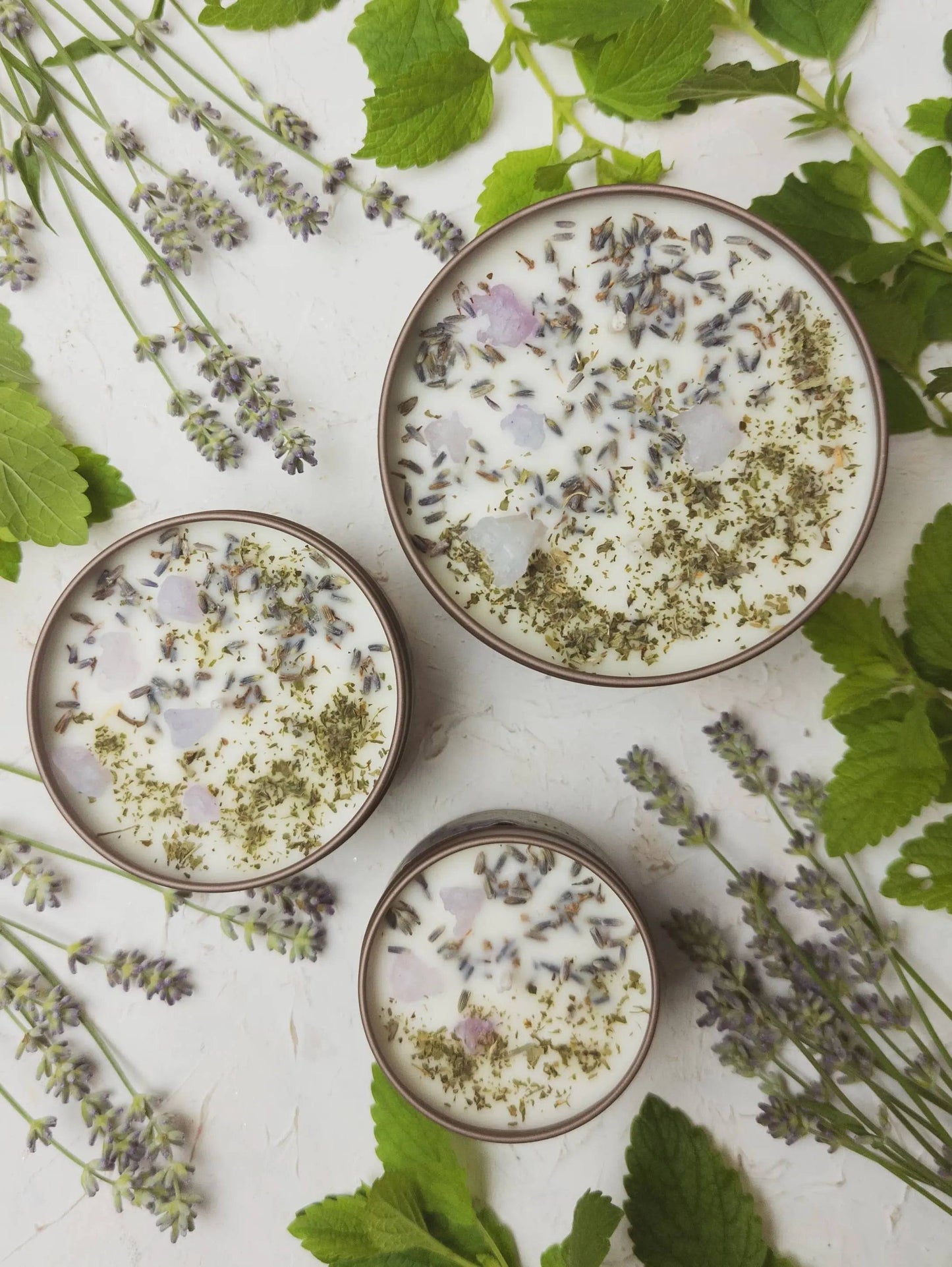 Sooothe Lavender Mint Botanical Tin Candle Herb Soy Wax Gift Ash & Rose