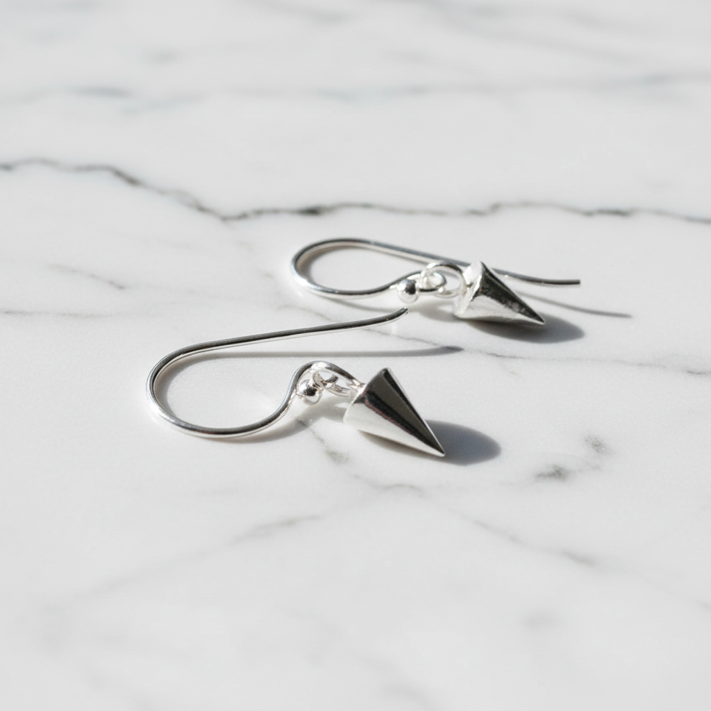Tiny silver Spike Earrings* Janine Gerade