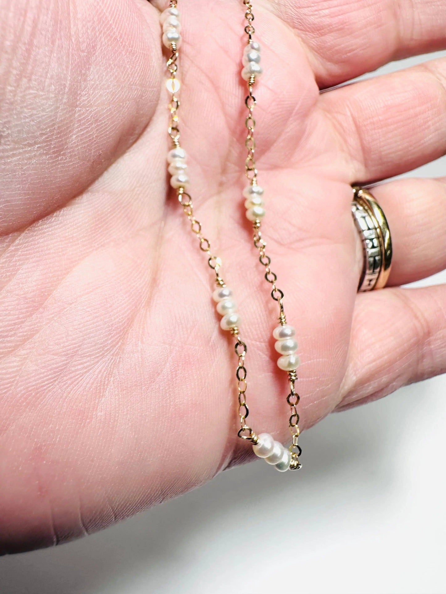 White Pearl Chain Bracelet* Janine Gerade