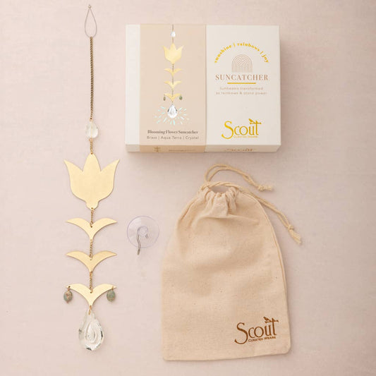 Complete Blooming Flower Aqua Terra Suncatcher gift set with crystal suncatcher, suction cup, storage pouch, and branded packaging.