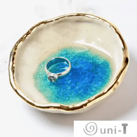 Apetite Oyster Ring Dish, Chakra Bowl, 22k Gold Ceramic Bowl Liza Curtis
