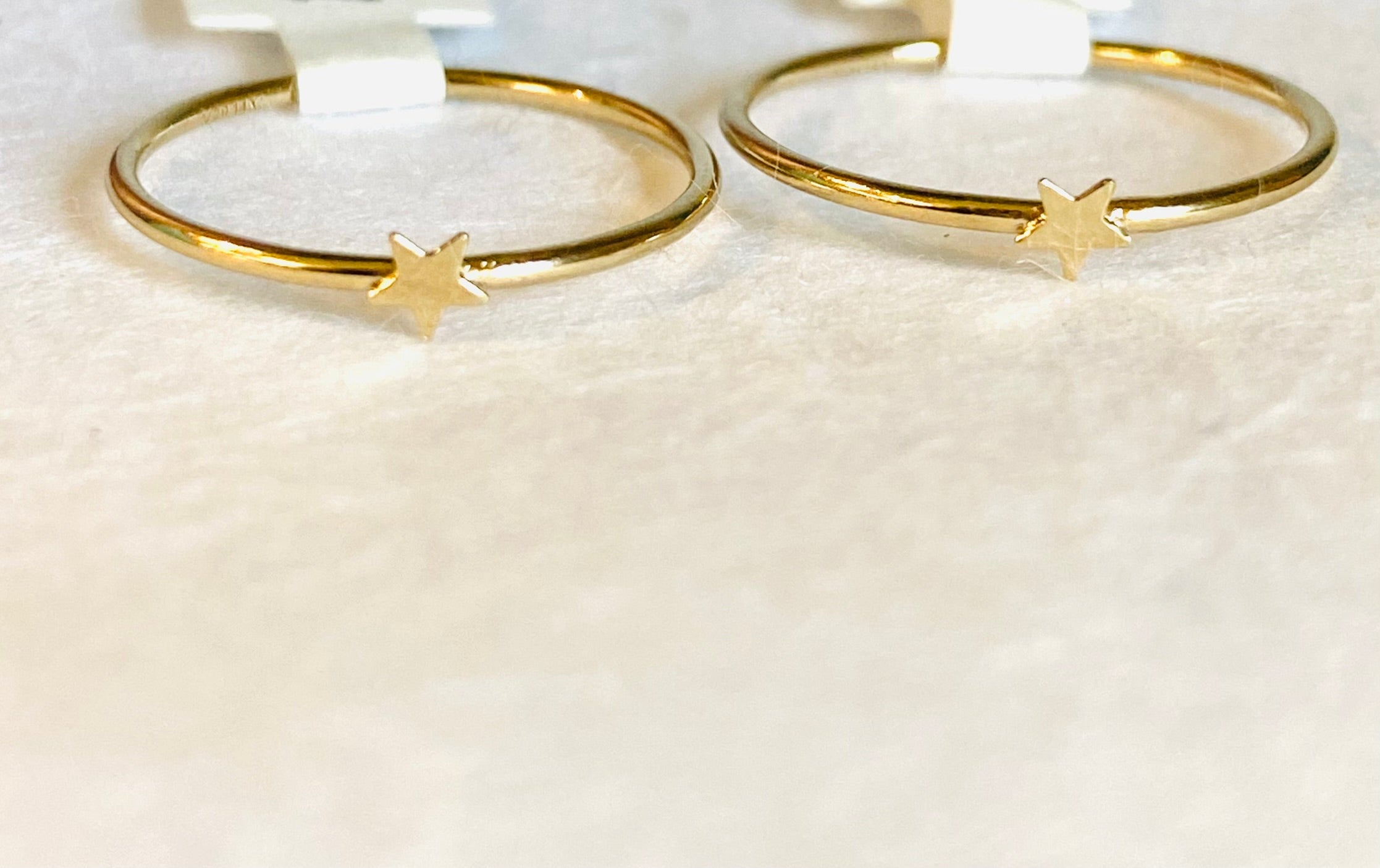 Tiny Mini Gold Filled Ring, Dainty Star Ring, Midi Ring, Star Ting Janine Gerade