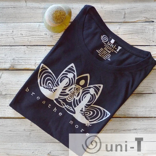 5-Benefits-of-Wearing-Women-s-Long-Sleeve-T-Shirts-Made-from-Bamboo Uni-T