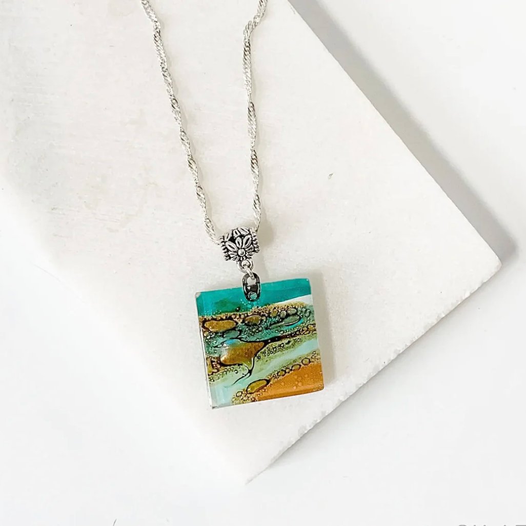 Necklaces Uni-T