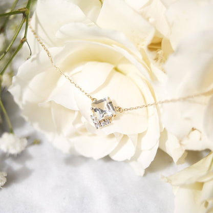 Solid Gold Topaz & Diamond Aphrodite Shield Pendant La Kaiser