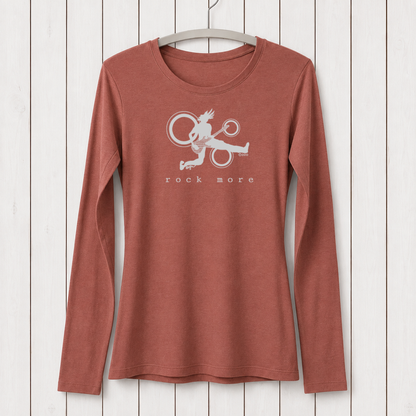 Rust-colored women's long sleeve T-shirt made of bamboo and organic cotton with a white graphic of a rock guitarist and circles, casual style