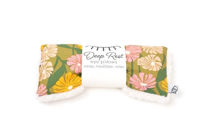 Deep Rest Eye Pillow | New Vintage Daisy Little Man