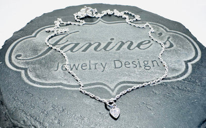 Tiny Silver Heart Minimalist Necklace, Dainty Heart Necklace*