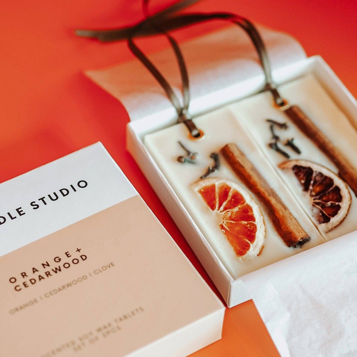 Closet wax bar freshener - Orange cedarwood