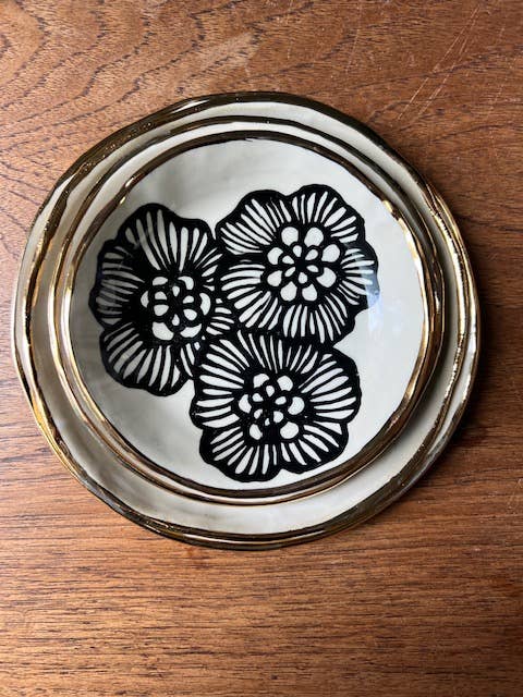 Handmade Floral Round Ceramic 7 Dish with 22K Gold Accents Hsieh Clay SF