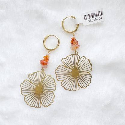 Gold floral earrings with carnelian beads