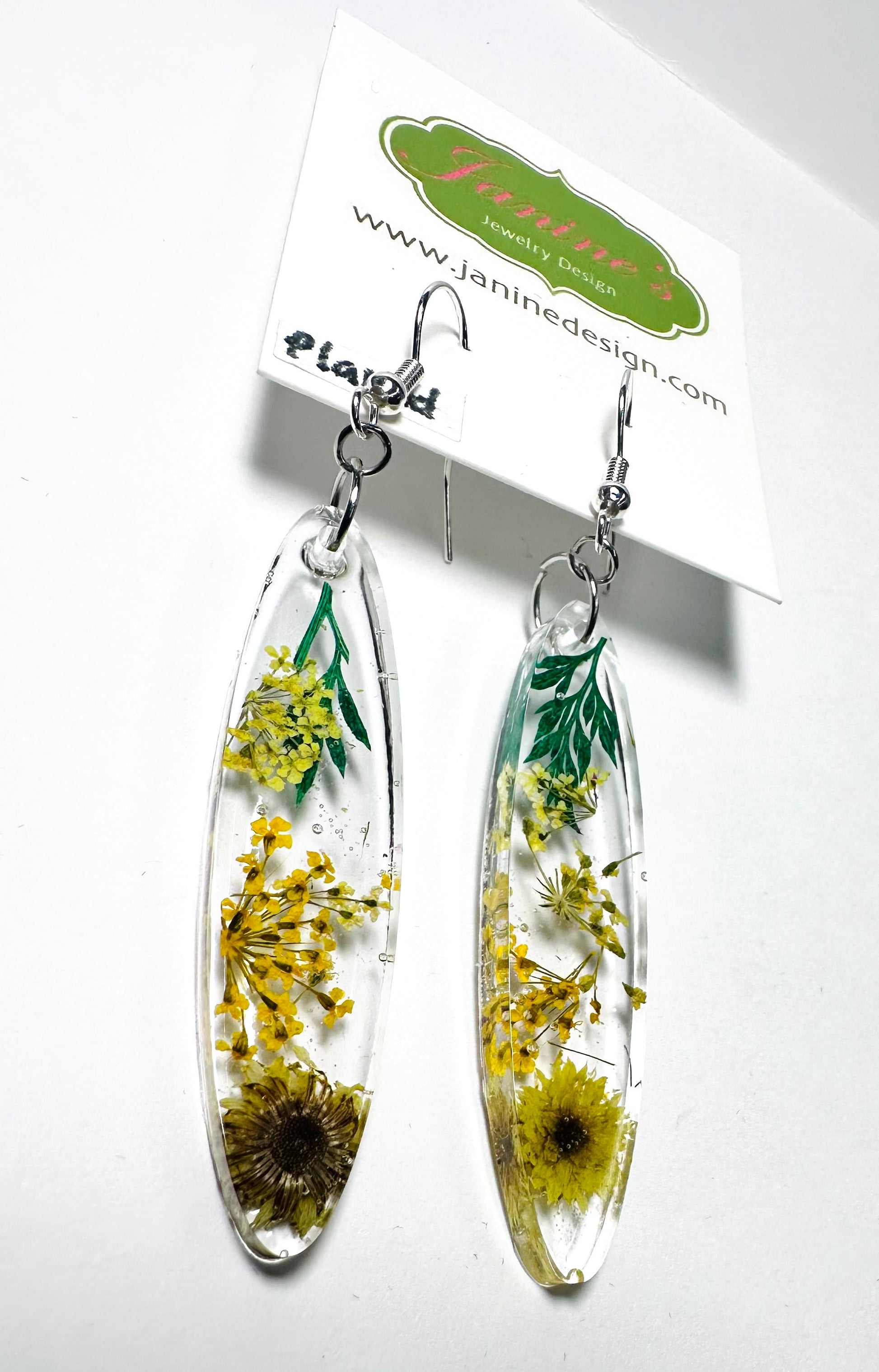 Pressed Flower Earrings/Real Flower Earrings/Resin Flower-Uni-T Janine Design