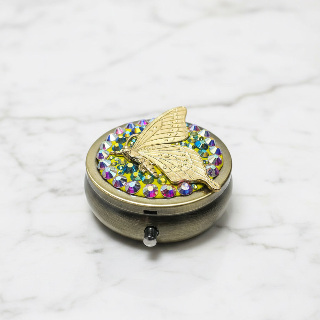 Butterfly Pill Box, trinket box, Jewelry Box* Janine Gerade