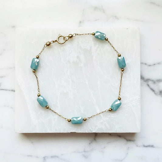Blue Glass Beaded Chain Bracelet with gold clasp