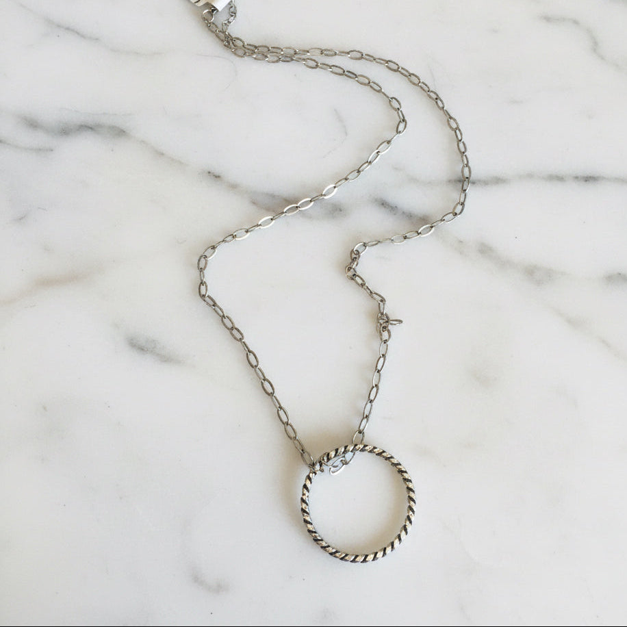 Circle Necklace/Family Necklace/Texture Ring Necklace*