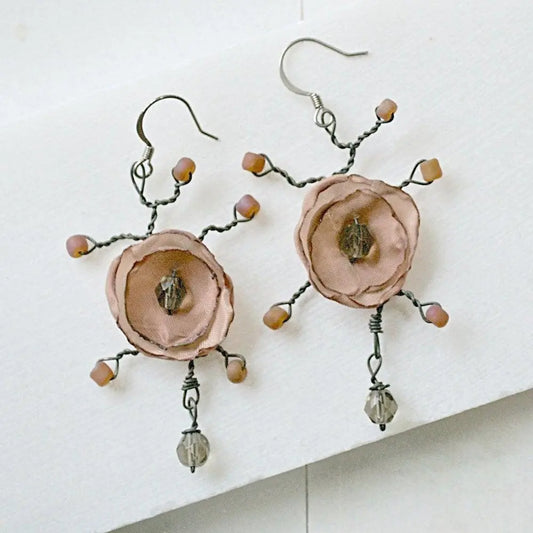 Flower Earrings - Nude - Uni-T
