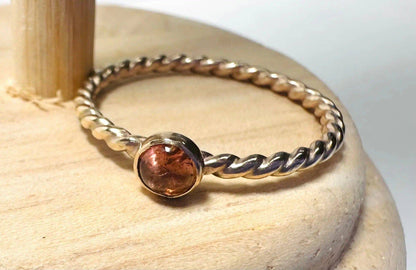 Gemstone Ring, Gold Bezel Ring, 4mm Bezel Ring, Twist Band Ring, Stacking Gemstone Rings 1/20 14K Gold Filled* Janine Gerade
