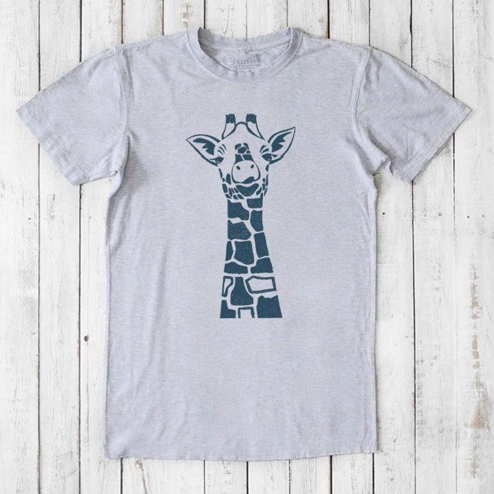 Heather gray men's giraffe T-shirt made from bamboo & organic cotton, featuring bold safari wildlife graphic and classic fit.