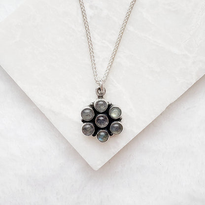 Sterling Silver Labradorite Necklace