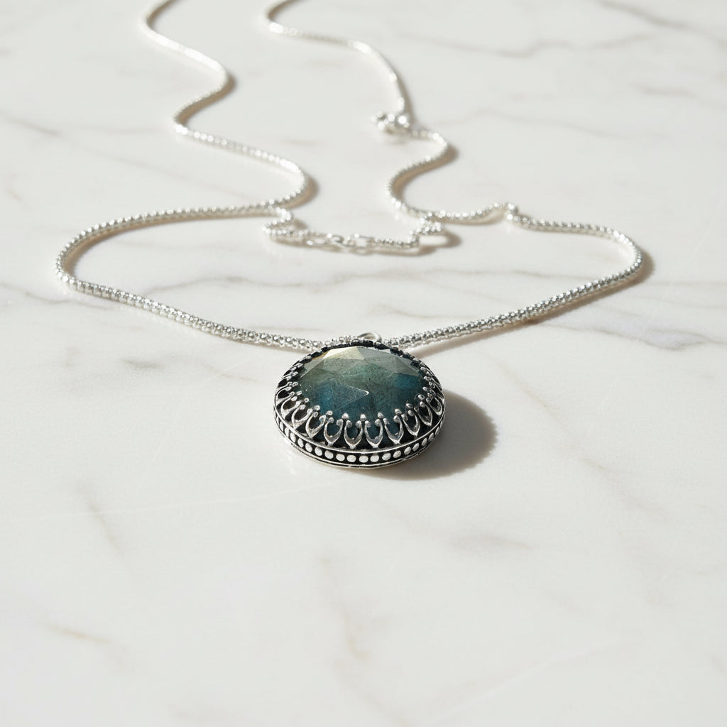 Labradorite Medallion Necklace* Janine Gerade