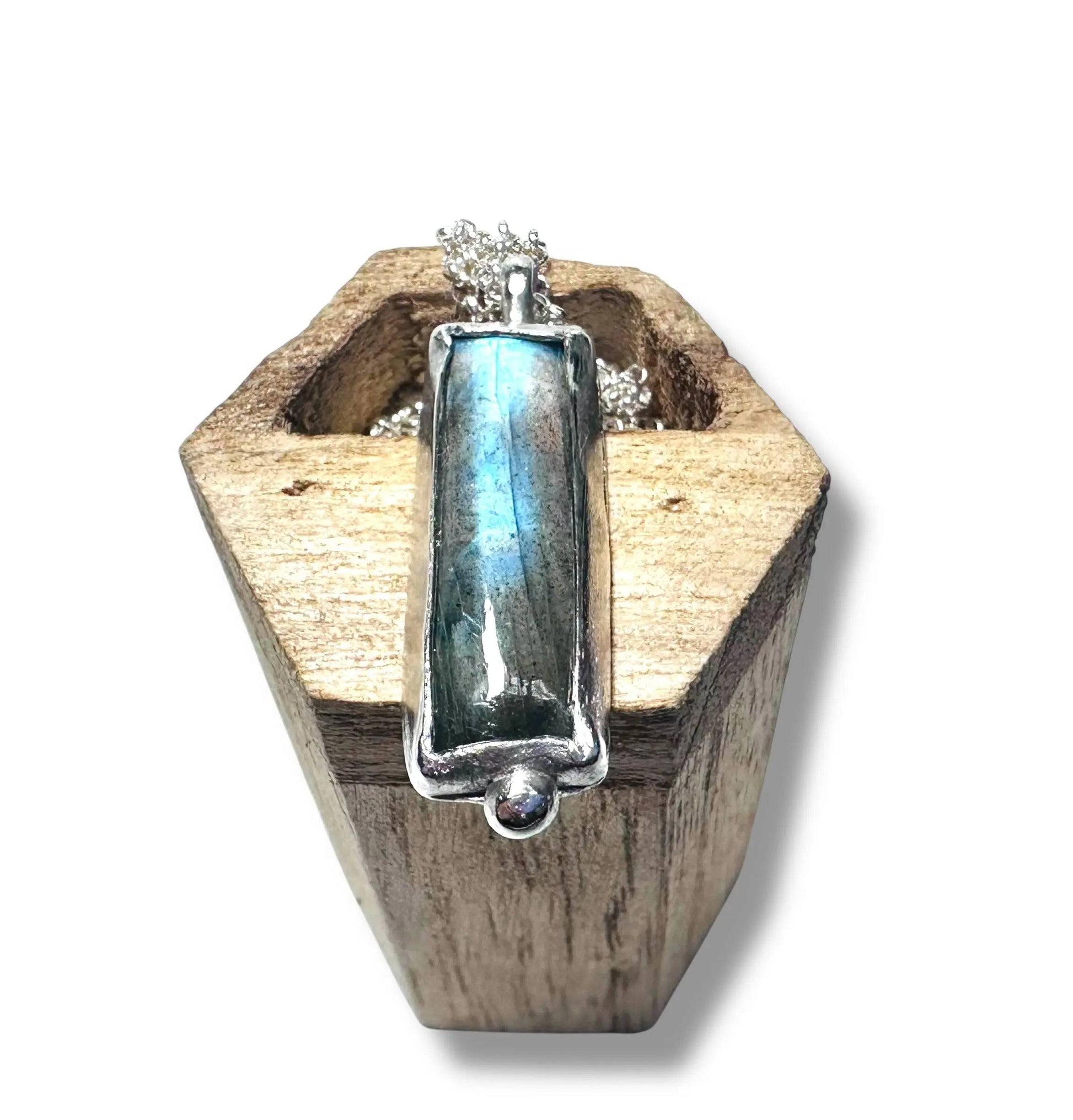 Labradorite bar Necklace* Janine Gerade