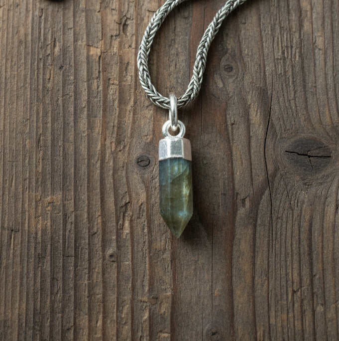 Labradorite Point Necklace