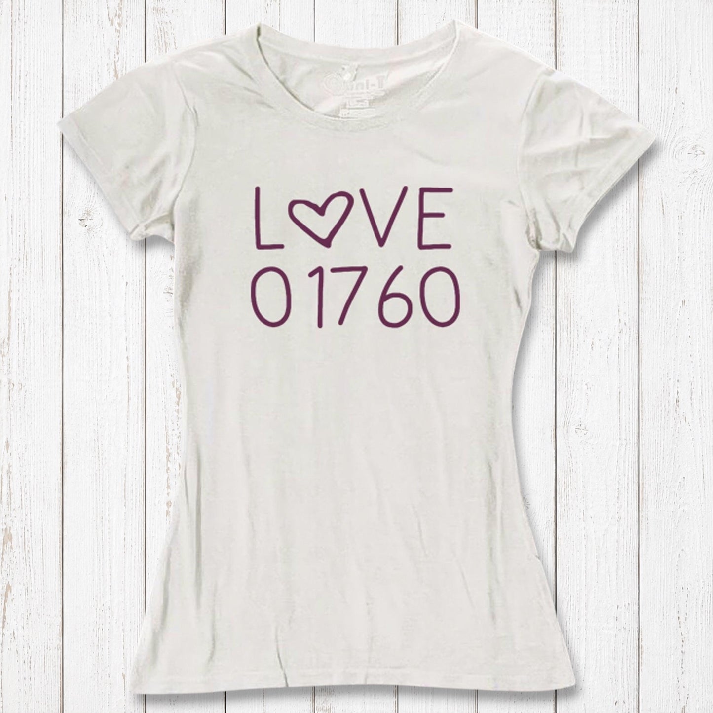 White women's T-shirt made of organic cotton and bamboo with purple 'LOVE' text and heart-shaped 'O' design, casual wear, SKU: WSSXXSPUR