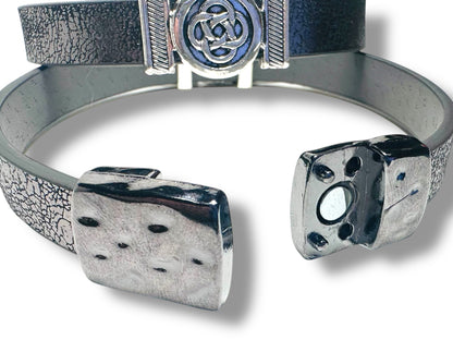 Men’s/Unisex, Leather Magnet Bracelet