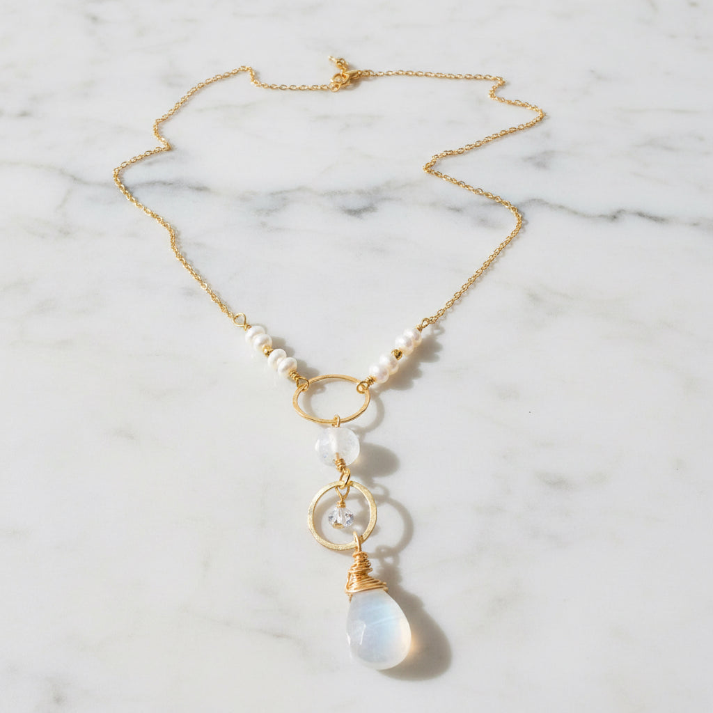 Moonstone Circle Necklace Gold Filled * Janine Gerade