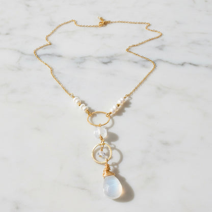 Moonstone Circle Necklace Gold Filled * Janine Gerade