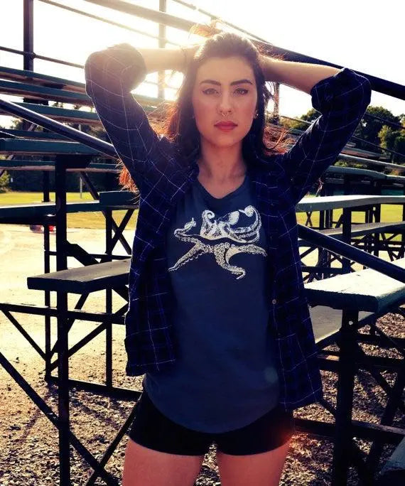 Octopus Sleeveless Shirt - Uni-T