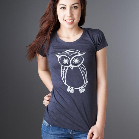 Women’s Owl T-Shirt in navy bamboo and organic cotton with white wise bird graphic, sustainable nature-themed top by Uni-T.