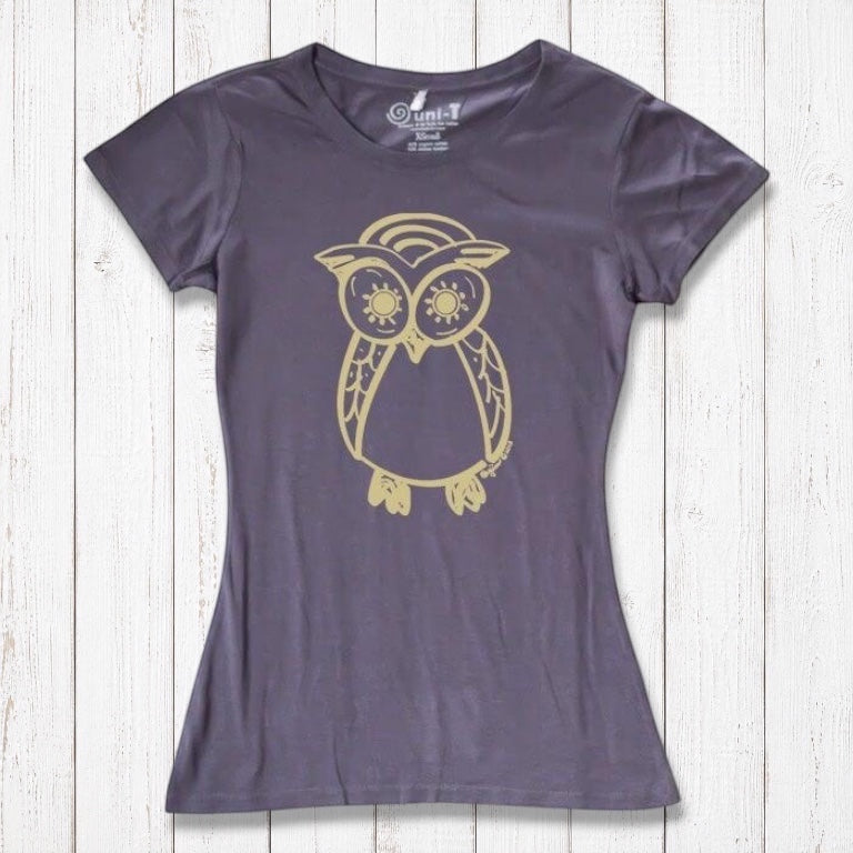 Slate gray Women’s Owl T-Shirt with gold owl design, crafted from bamboo and organic cotton, sustainable top for nature enthusiasts.