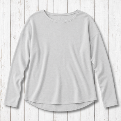 Uni-T vintage heavy knit pullover in light grey with dropped shoulders, long sleeves, and a curved high-low hem.
