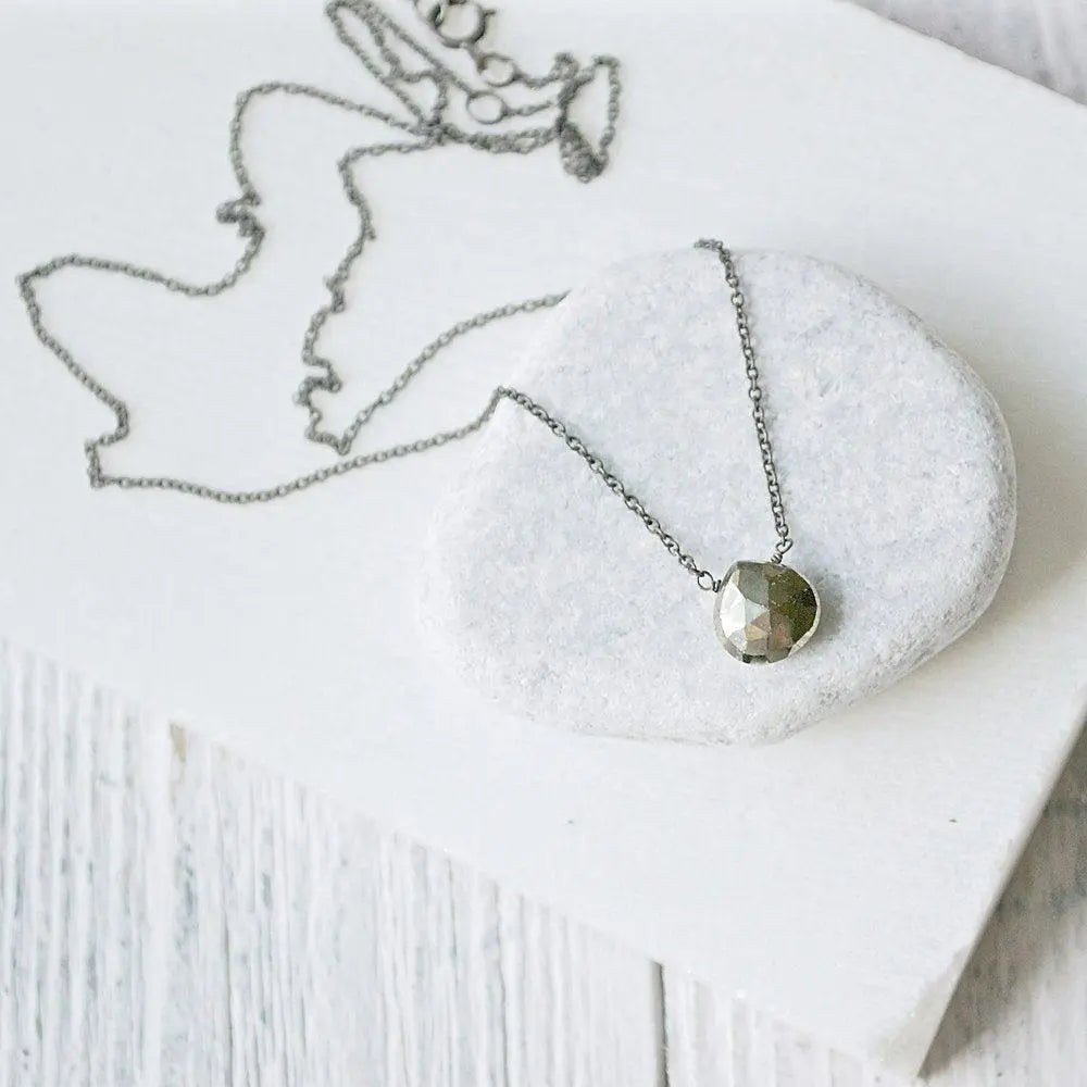 Pyrite Gemstone & Oxidized Silver Necklace - Uni-T