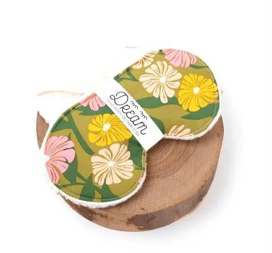 Sweet Dreams Cotton Sleep Mask - Vintage Daisy design with green background and pink, yellow, and cream flowers, ideal for sleep and relaxation.