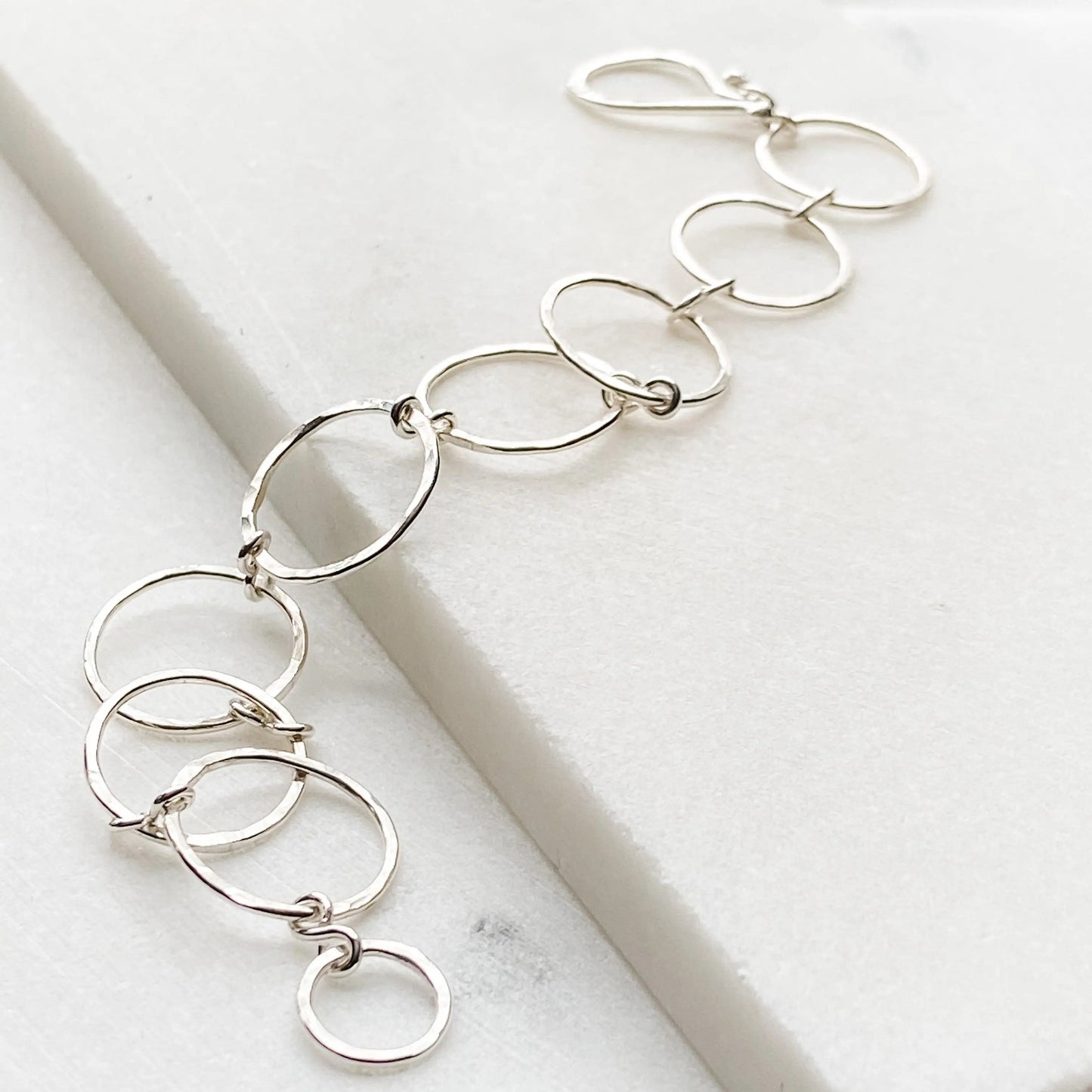 Sterling Silver Hoop Chain Bracelet Uni-T Bracelets