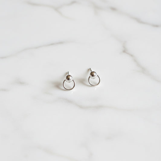 Tiny Loop Studs* Janine Gerade