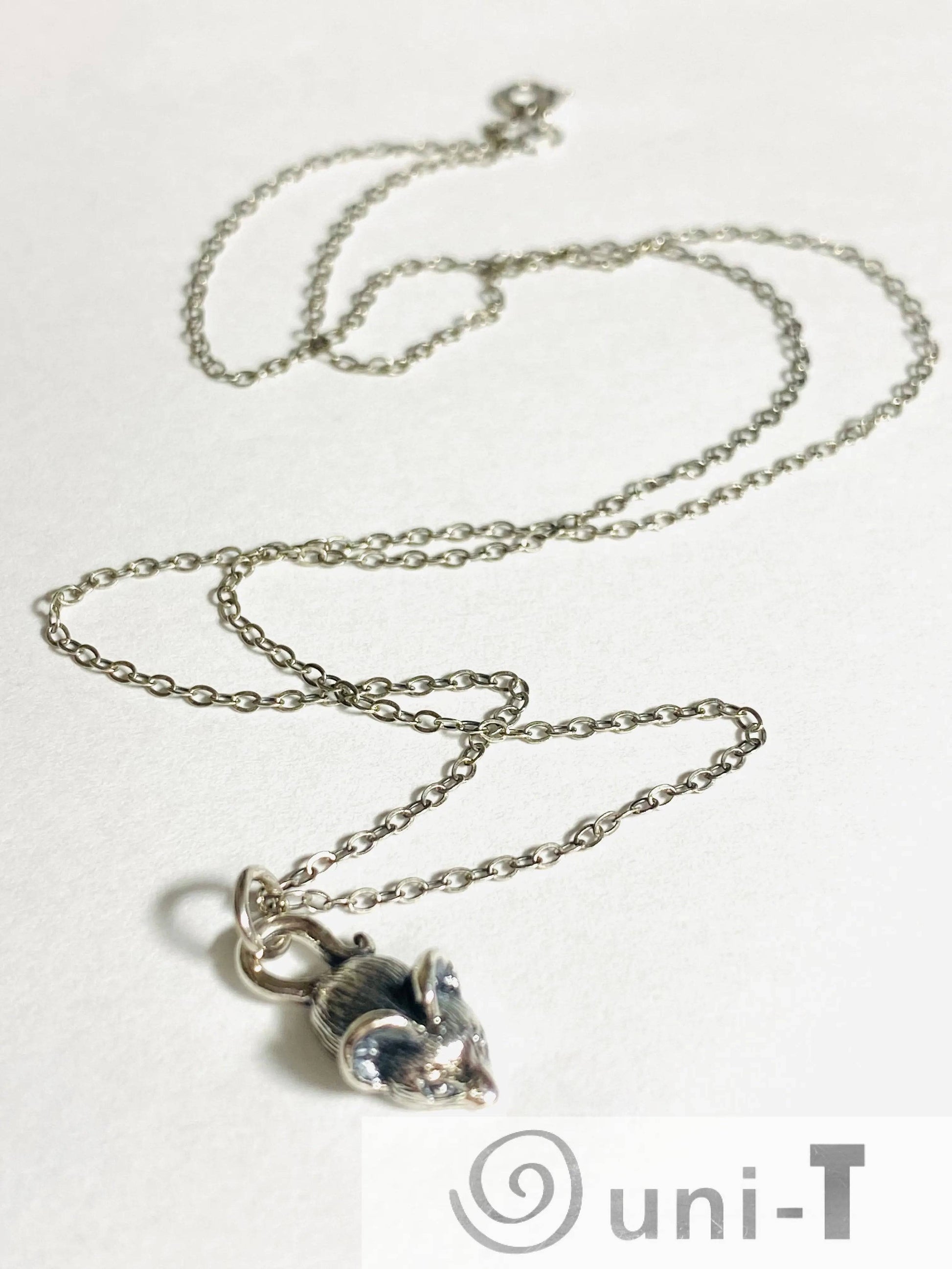 Silver Mouse Pendant Necklace, Animal Jewelry, Elegant Mouse Charm, 18-inch Chain