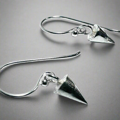 Tiny silver Spike Earrings* Janine Gerade