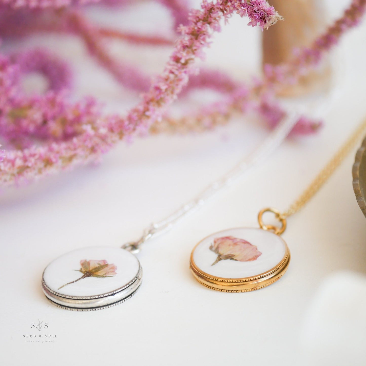 Valentine Round Rose Necklace - Timeless Charm in gold and silver with real dried rose pendants, perfect for romantic gifting or vintage style.