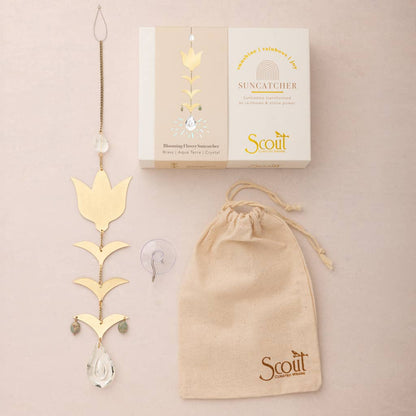 Complete Blooming Flower Aqua Terra Suncatcher gift set with crystal suncatcher, suction cup, storage pouch, and branded packaging.
