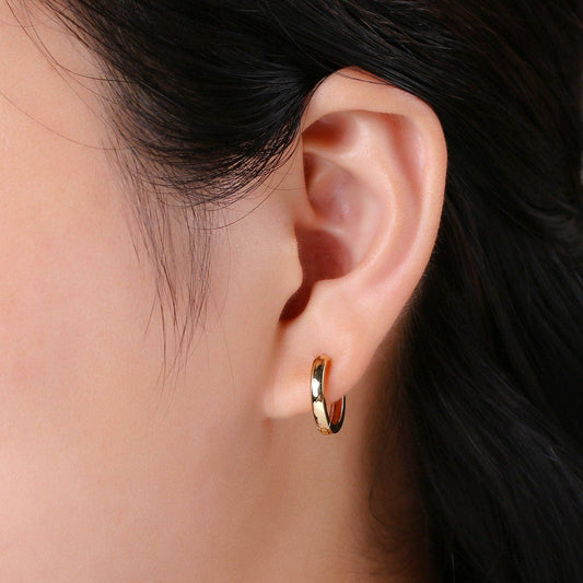 15mm Simple Round Hoop Huggie Earring*