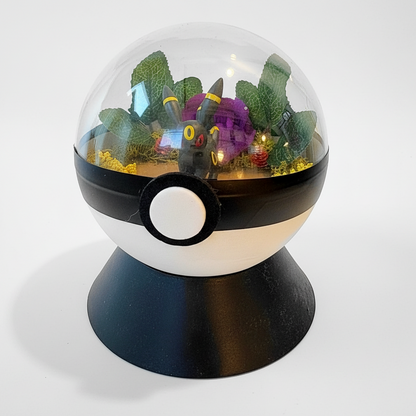 Regular Umbreon Pokeball Terrarium