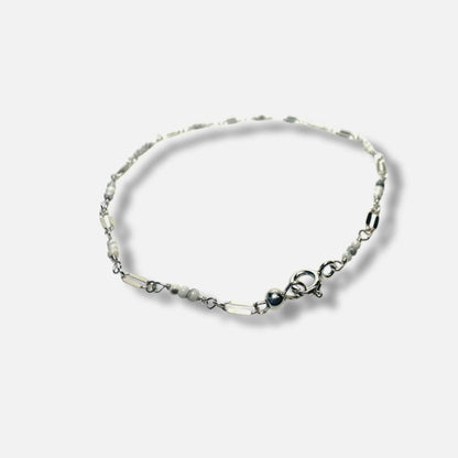 Dainty Howlite Gemstone Bracelet*