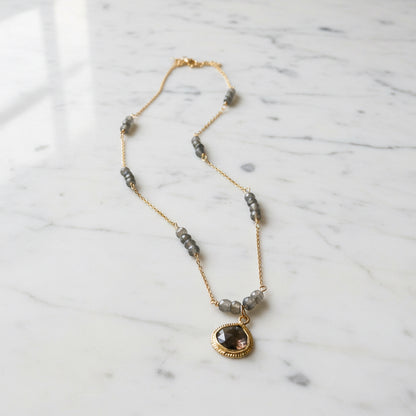 Delicate Labradorite Necklace***